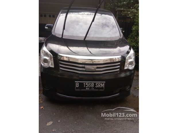 Toyota Nav1 Mobil bekas dijual di Dki Jakarta Indonesia 