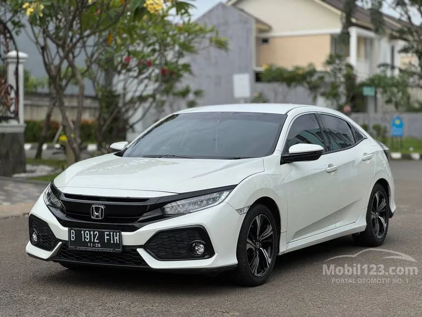 Jual Mobil Honda Civic 2018 E 1.5 di DKI Jakarta Automatic Hatchback Putih Rp 320.000.000
