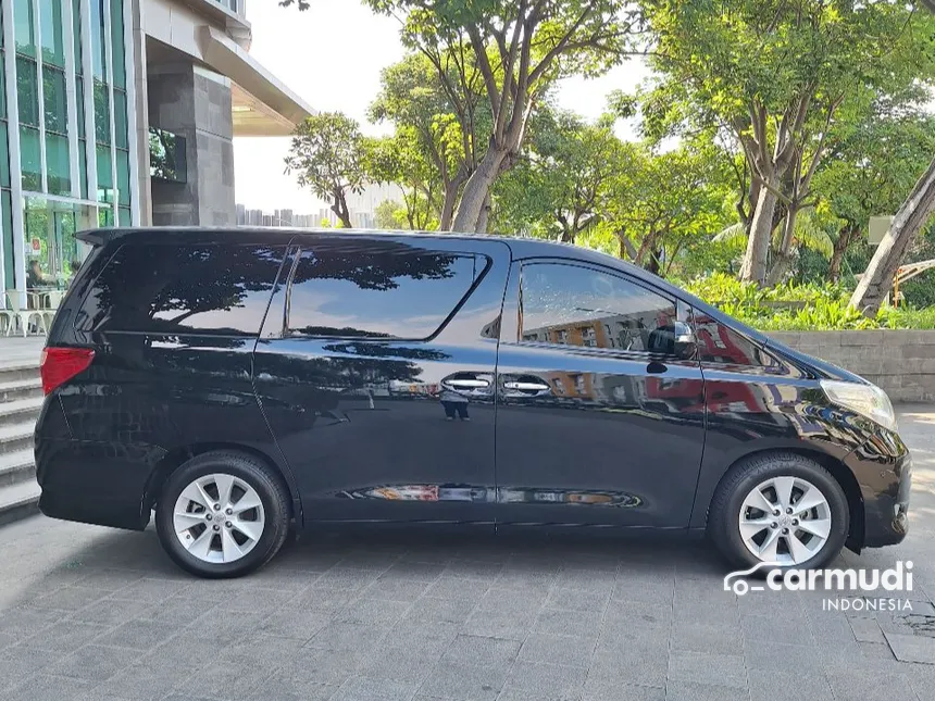 2011 Toyota Alphard G MPV