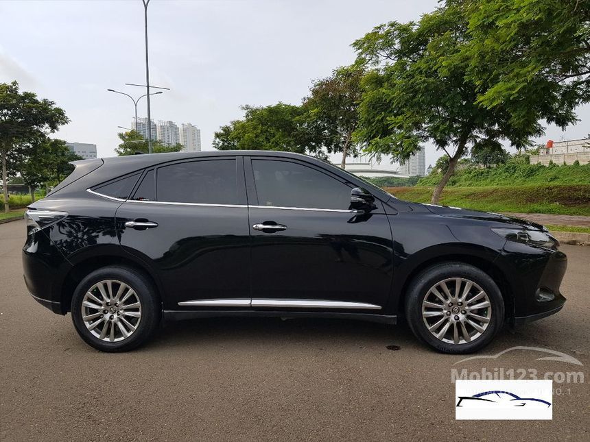 Toyota harrier xu60