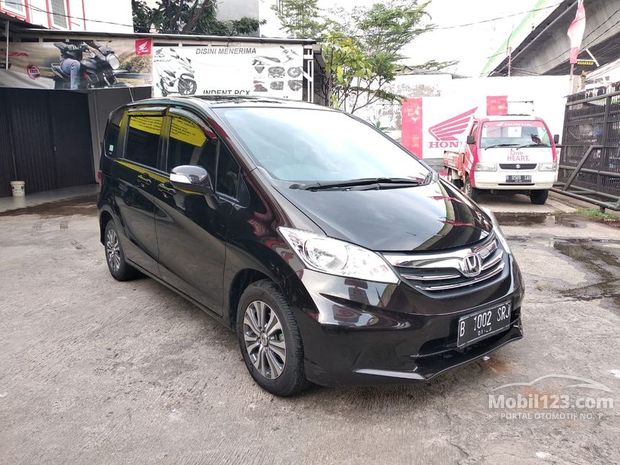 Freed - Honda Murah - 1.771 mobil dijual di Indonesia 