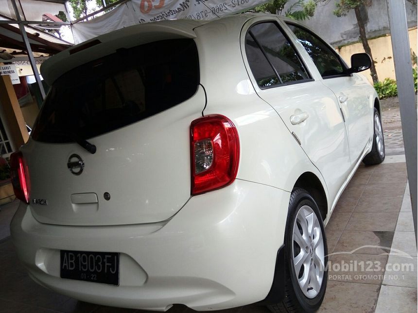 Jual Mobil  Nissan  March  2021 1 2L 1 2 di Yogyakarta  