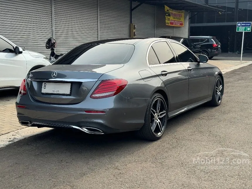 2017 Mercedes-Benz E300 AMG Line Sedan
