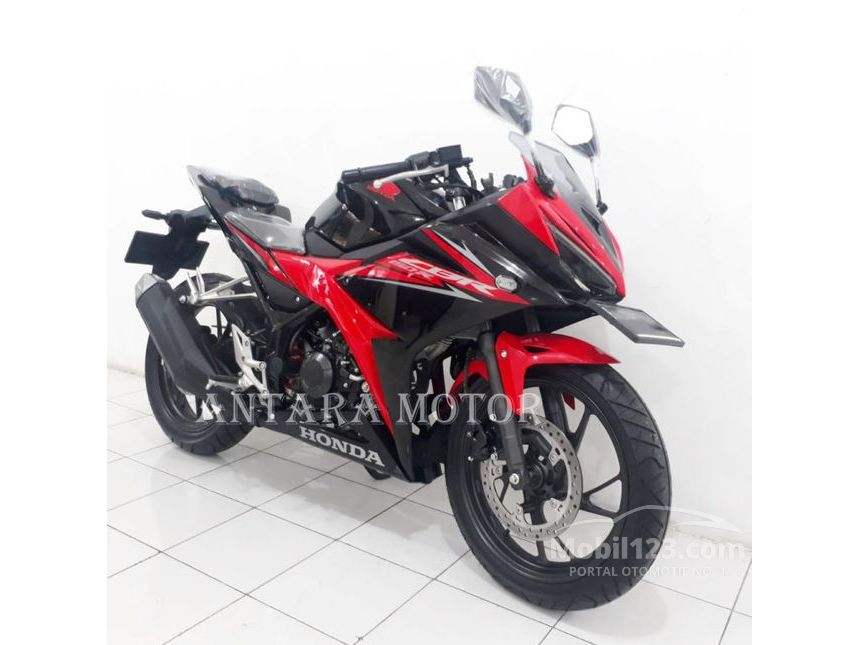 Jual Motor  Honda  CBR  2018 150  0 2 di Banten Manual Sport 