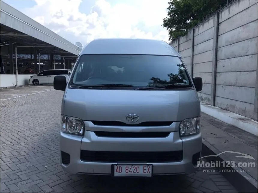 Jual Mobil Toyota Hiace 2024 Commuter 3.0 di DKI Jakarta Manual Van Wagon Silver Rp 562.000.000