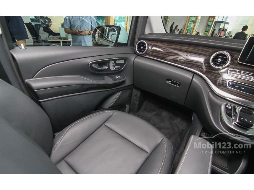 Jual Mobil Mercedes Benz V220 2016 D 2 1 Di Dki Jakarta