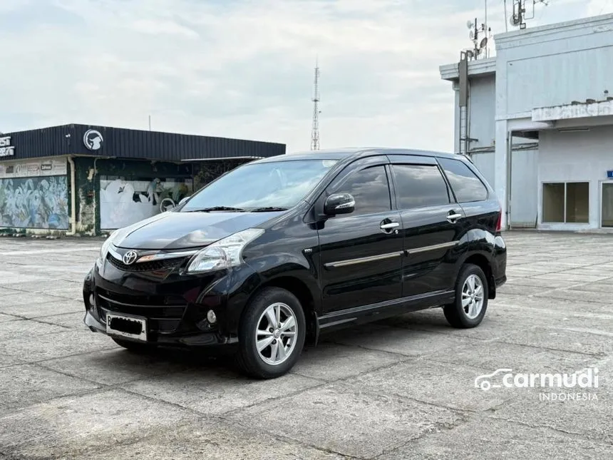 2013 Toyota Avanza Veloz MPV