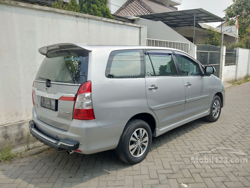 Jual Mobil Toyota Kijang Innova 2015 V 2.0 di Banten Manual MPV Abu-abu 