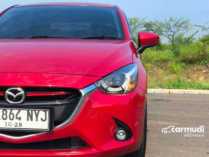 2015 Mazda 2 R Hatchback