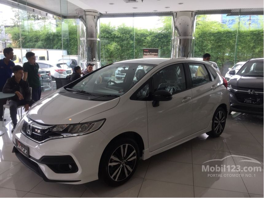 Jual Mobil  Honda Jazz  2021  RS 1 5 di DKI Jakarta Automatic 