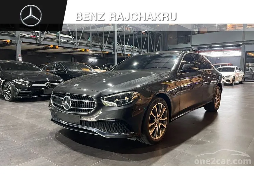 2021 Mercedes-Benz E300 e Avantgarde Sedan