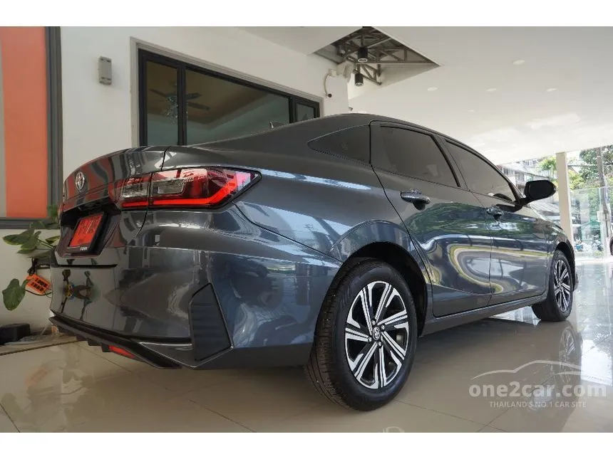 2026 Toyota Yaris Ativ Smart Sedan