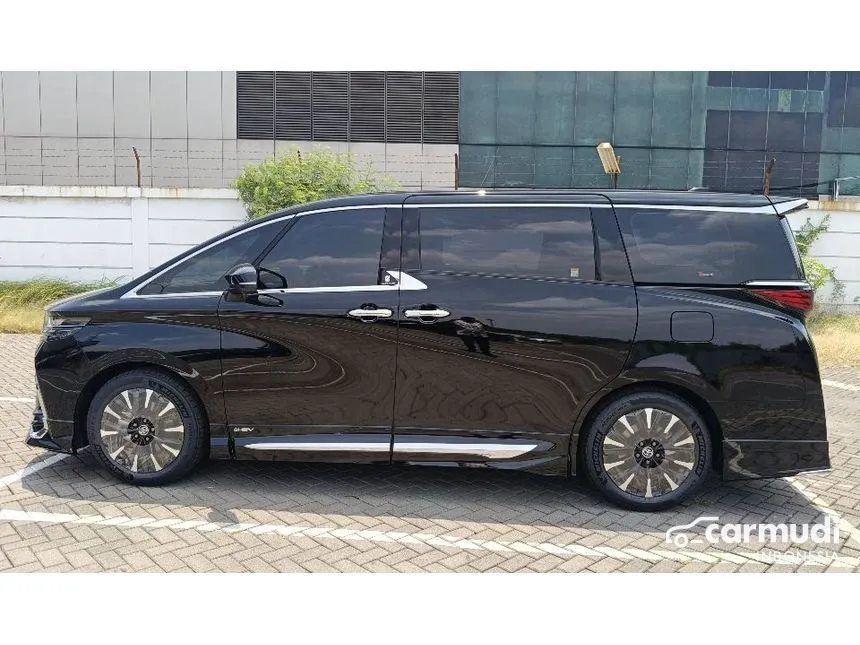 2024 Toyota Alphard HEV Modellista MPV