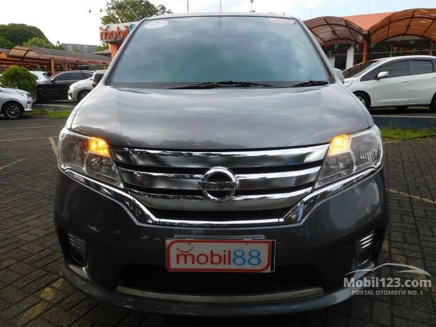  Nissan  Serena  Mobil  Bekas  Baru  dijual  di Bandung  Jawa 