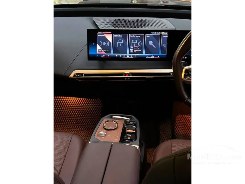 2024 BMW iX xDrive40 Sport SUV