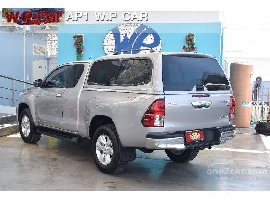 2018 Toyota HILUX REVO E Prerunner Smart Cab Pickup