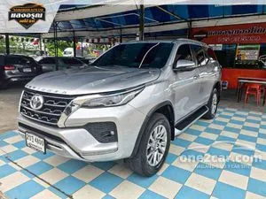 2021 Toyota FORTUNER 2.4 V SUV