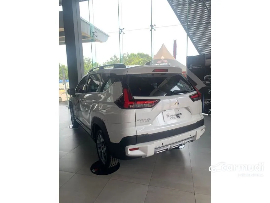 2024 Mitsubishi Xpander CROSS Premium Package Wagon