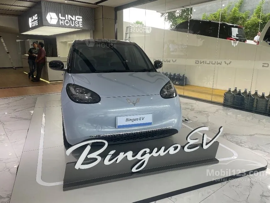Jual Mobil Wuling EV 2024 Air ev Long Range di Jawa Barat Automatic Hatchback Lainnya Rp 319.000.000