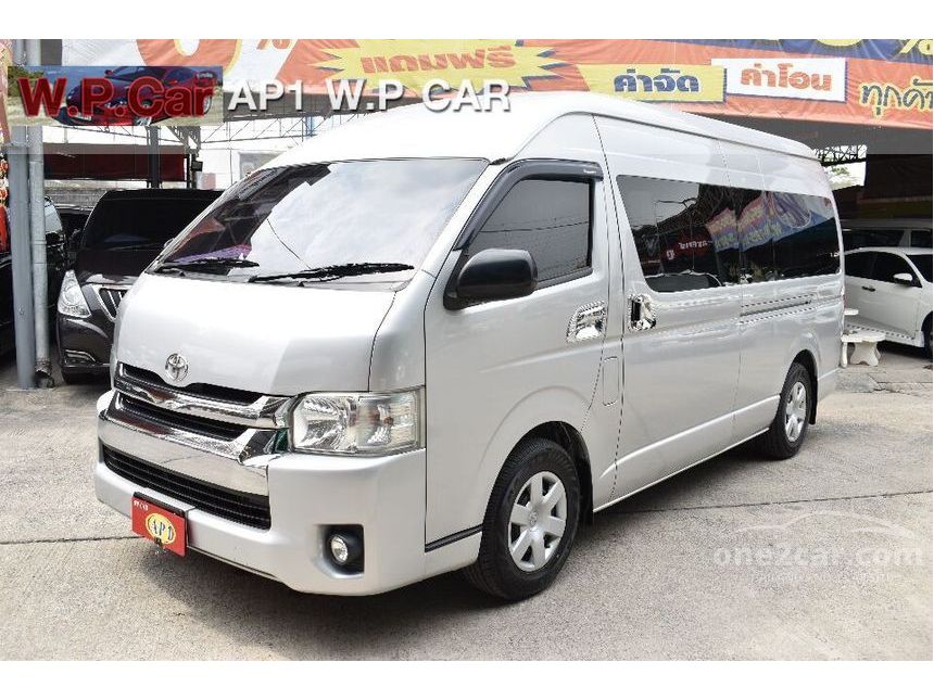 Toyota Hiace 2021 D4D 3.0 in กรุงเทพและปริมณฑล Manual Van สีเงิน for ...