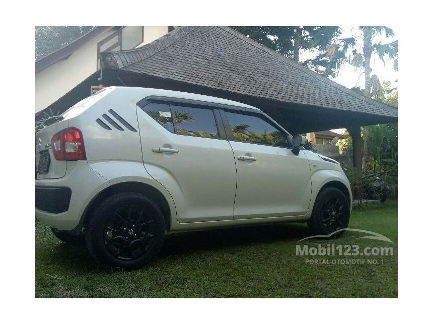 Jual Mobil  Suzuki Ignis  2021 GL 1 2 di Bali  Manual 