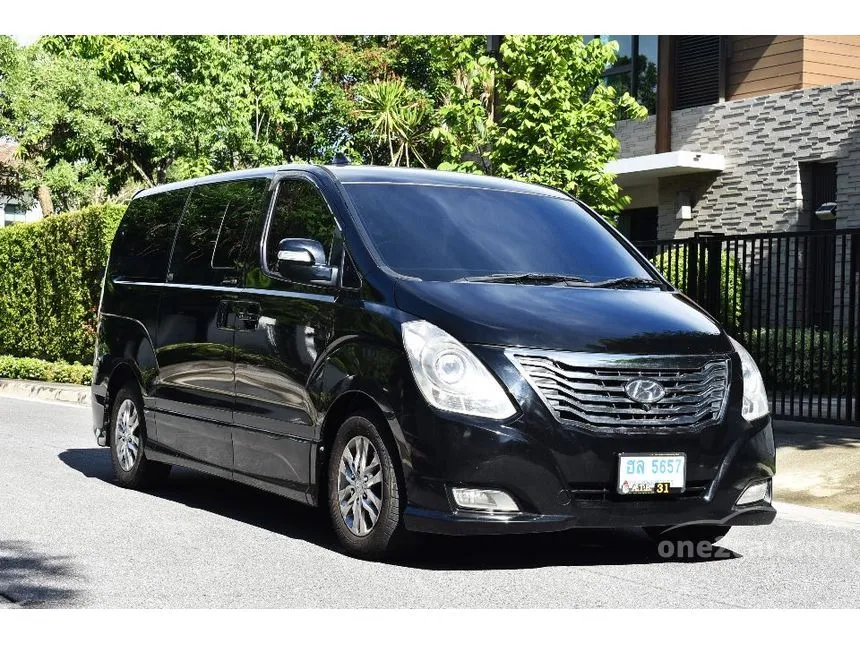 2015 Hyundai H-1 Deluxe Van