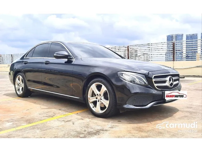 2016 Mercedes-Benz E250 Avantgarde CBU Sedan