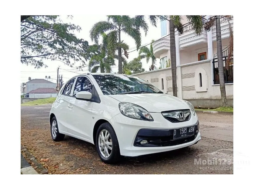 Jual Mobil Honda Brio 2014 E 1.2 di Jawa Barat Automatic Hatchback Putih Rp 122.000.000