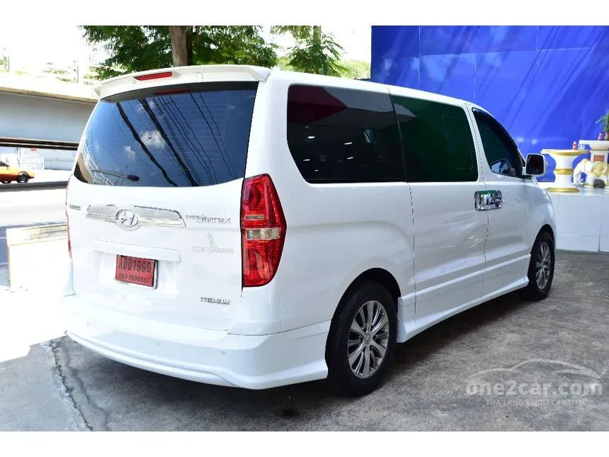 2012 Hyundai Grand Starex Premium Wagon