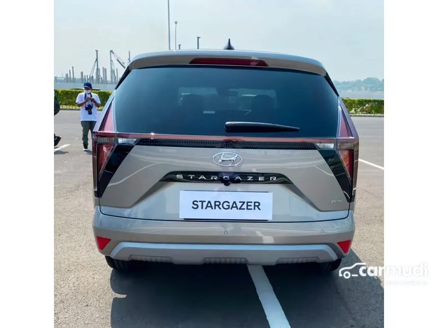 Jual Mobil Hyundai Stargazer 2022 Prime 1.5 di DKI Jakarta Automatic Wagon Silver Rp 275.000.000