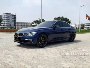 2018 BMW 320i 2.0 Luxury Sedan