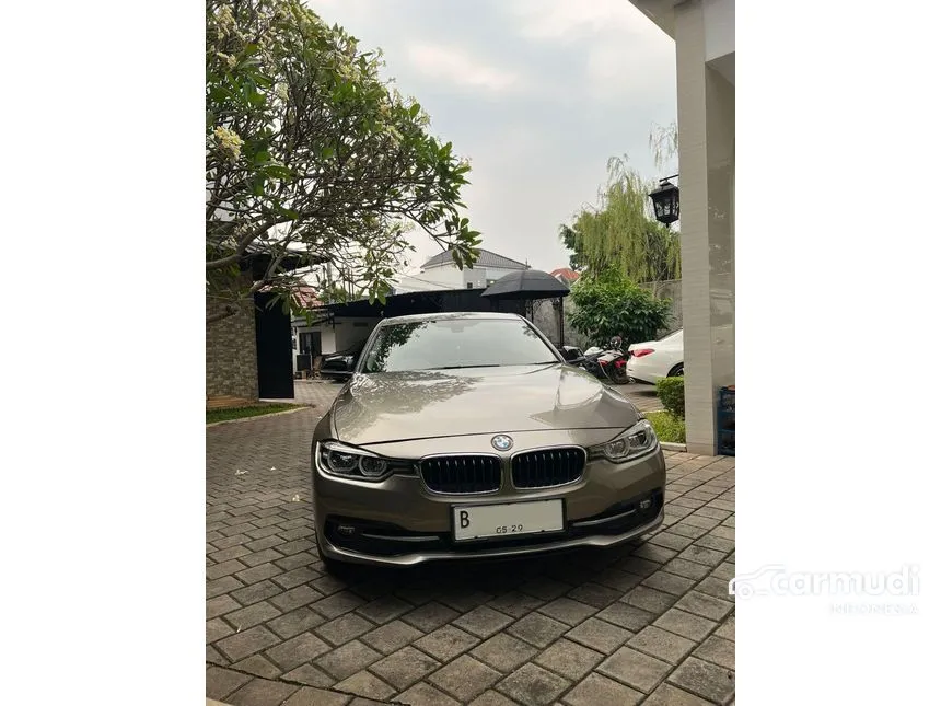 Jual Mobil BMW 320d 2016 Sport 2.0 di DKI Jakarta Automatic Sedan Abu
