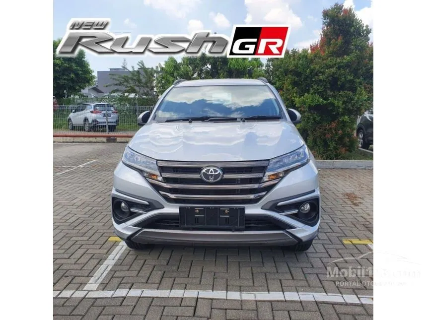 Jual Mobil Toyota Rush 2024 S GR Sport 1.5 di DKI Jakarta Automatic SUV Silver Rp 281.000.000