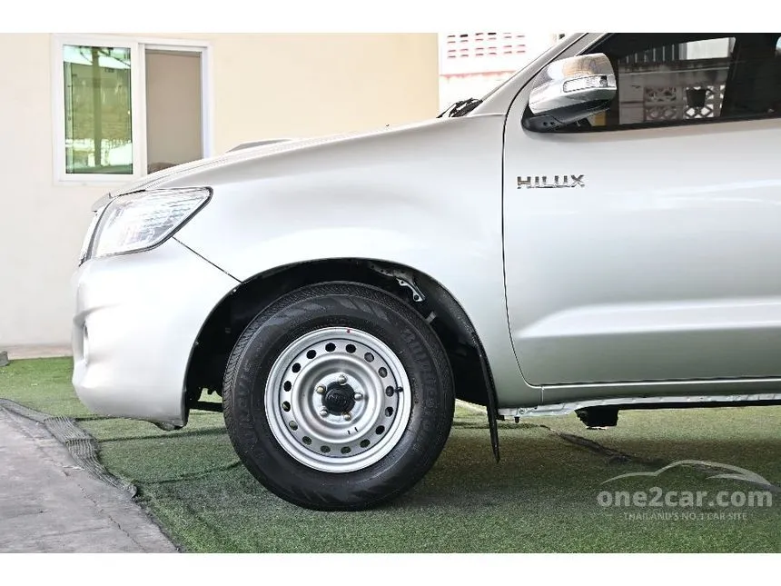 2013 Toyota HILUX VIGO Champ G Double Cab Pickup