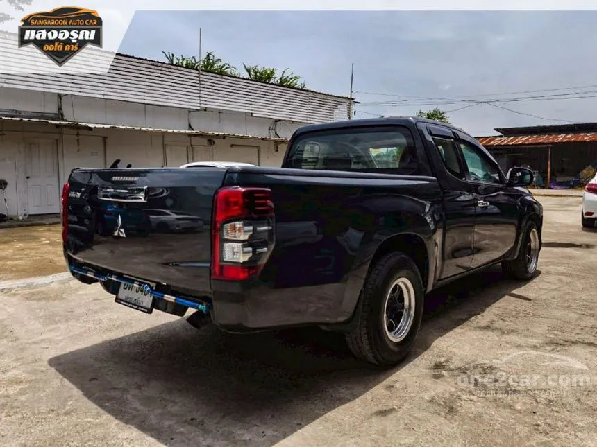 2020 Mitsubishi TRITON GLX Mega Cab Pickup