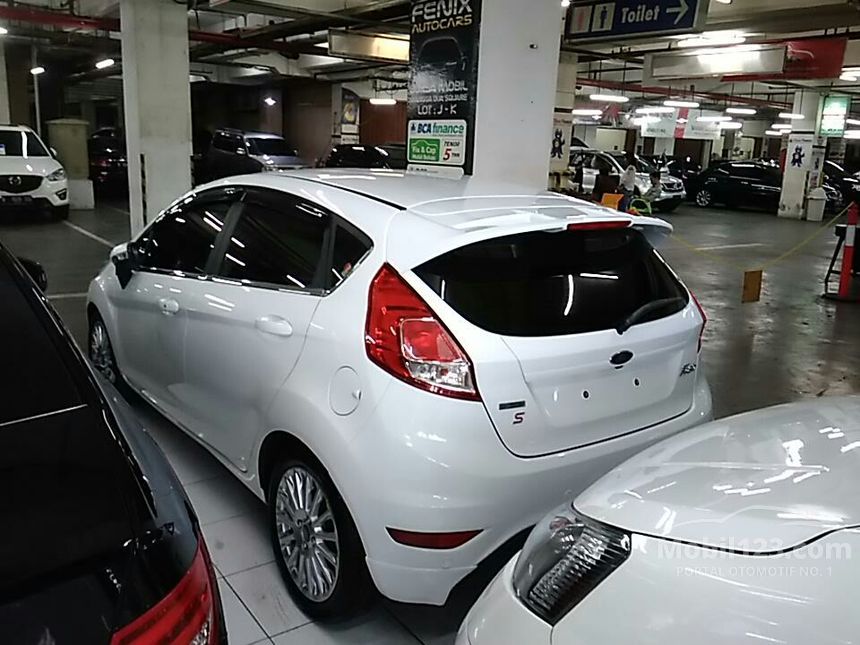 Jual Mobil Ford Fiesta 2015 EcoBoost S 1.0 di DKI Jakarta 