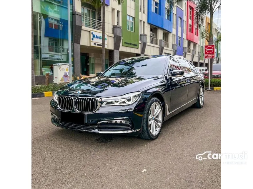 2017 BMW 730Li Sedan