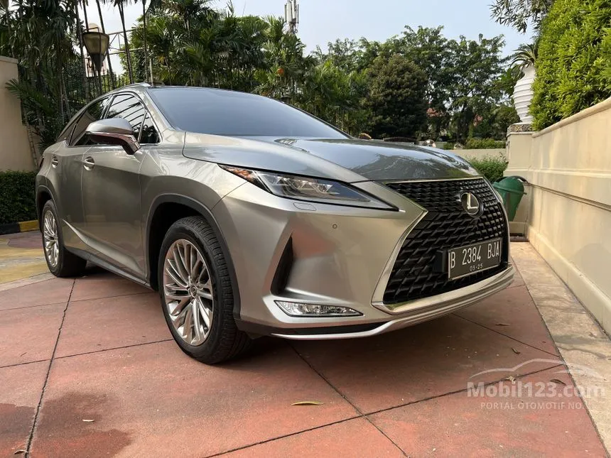 Jual Mobil Lexus RX300 2021 Luxury 2.0 di DKI Jakarta Automatic SUV Silver Rp 930.000.000