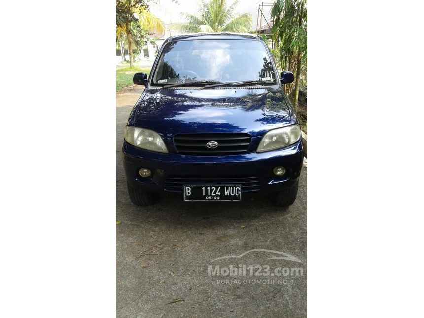 Jual Mobil  Daihatsu Taruna 2003 FL 1 5 di Banten Manual 