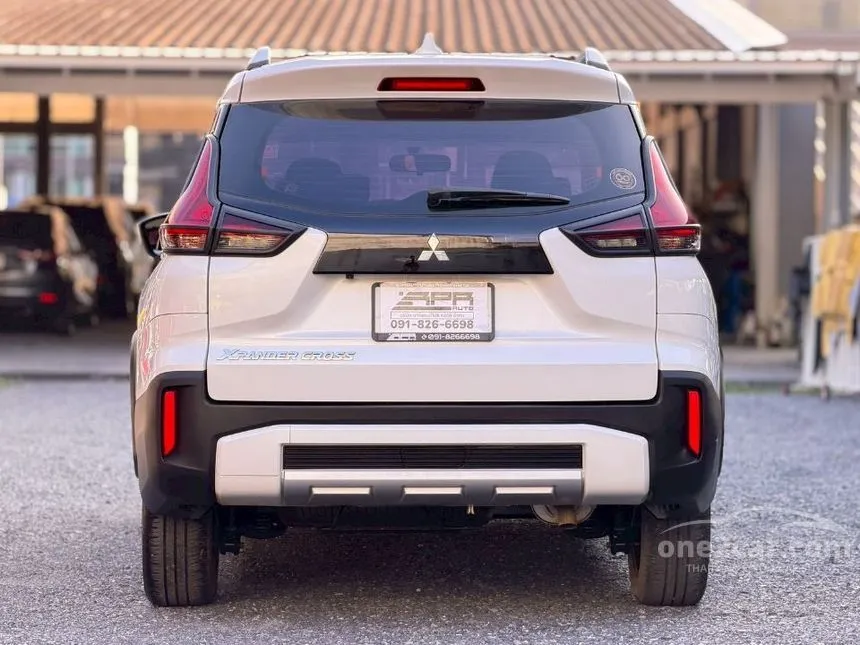 2022 Mitsubishi Xpander Cross Wagon