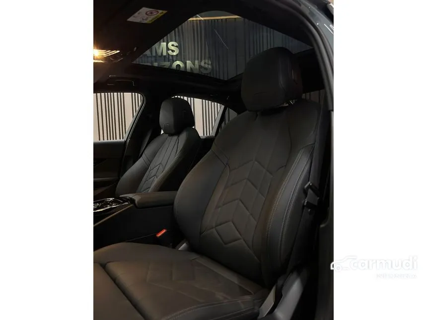 2024 BMW 520i M Sport Sedan