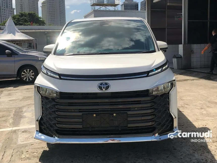 2024 Toyota Voxy Van Wagon