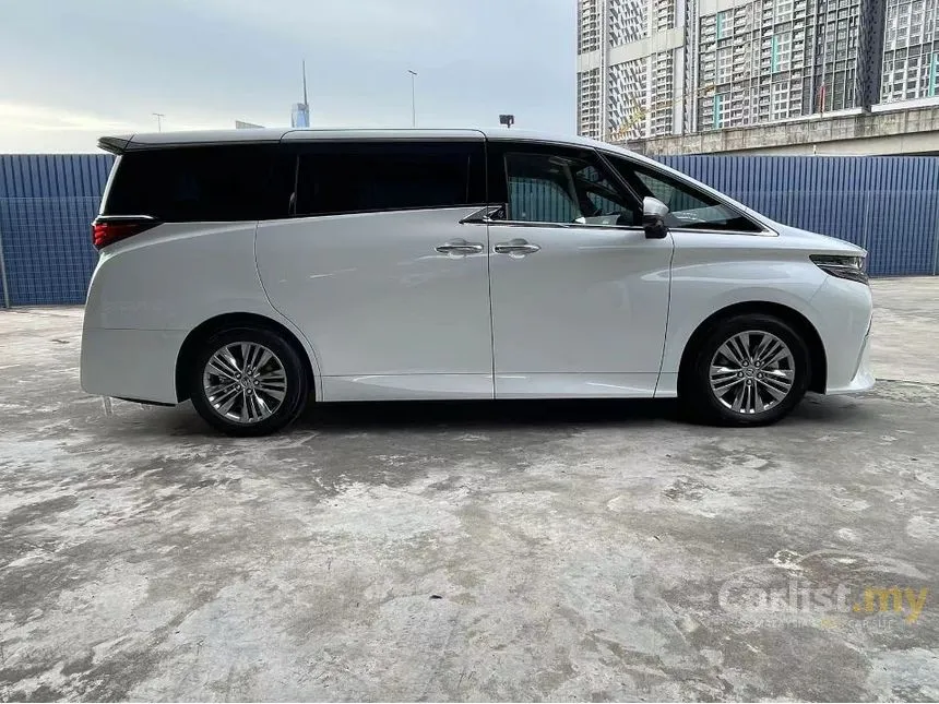 2023 Toyota Alphard Z MPV