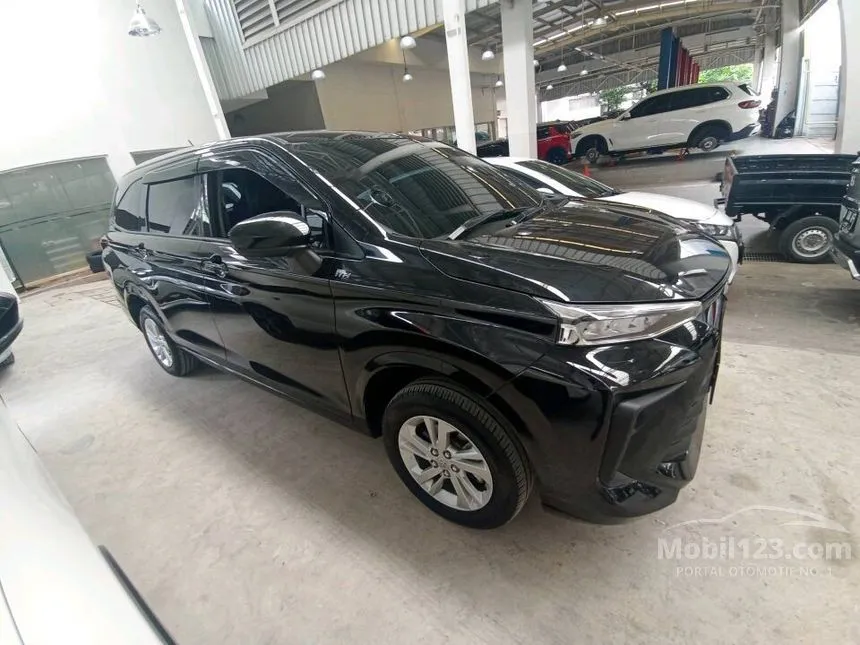Jual Mobil Toyota Avanza 2022 E 1.3 di DKI Jakarta Manual MPV Hitam Rp 178.000.000