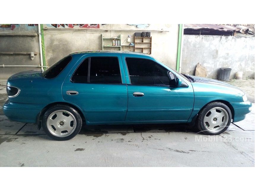 2000 Timor S515i B5 Sedan