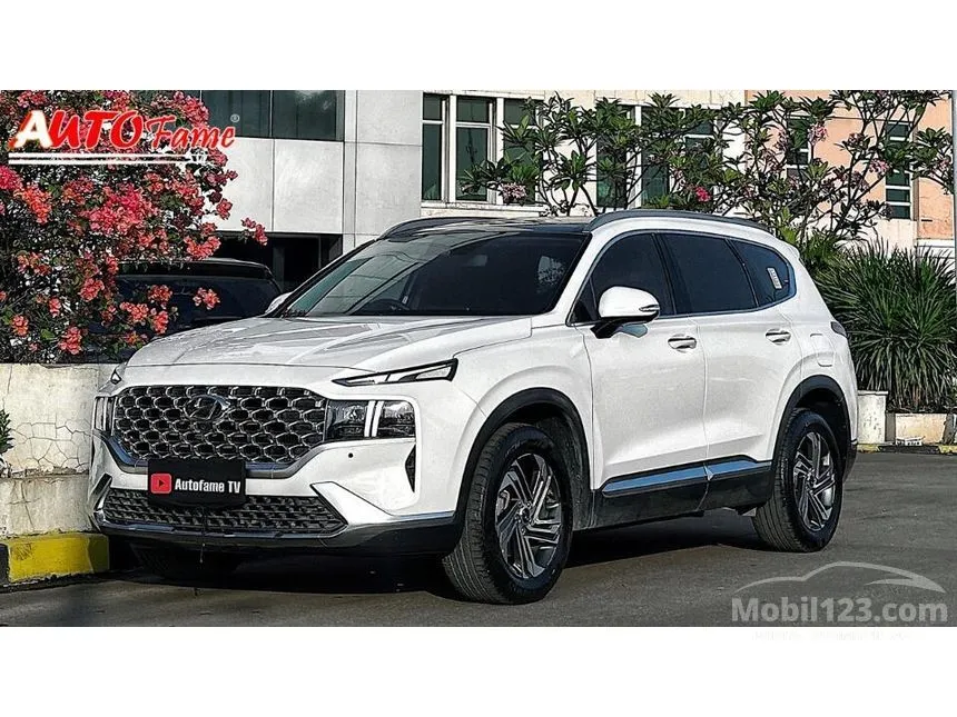 Jual Mobil Hyundai Santa Fe 2022 CRDi Signature 2.2 di DKI Jakarta Automatic SUV Putih Rp 525.000.000