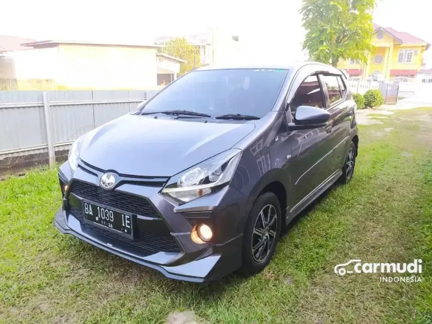 Jual Mobil Toyota Agya 2021 GR Sport 1.2 di Riau Automatic Hatchback Abu