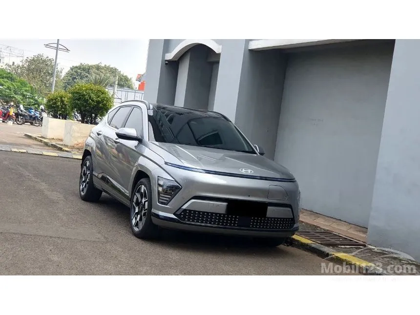 2024 Hyundai Kona Signature Long Range SUV