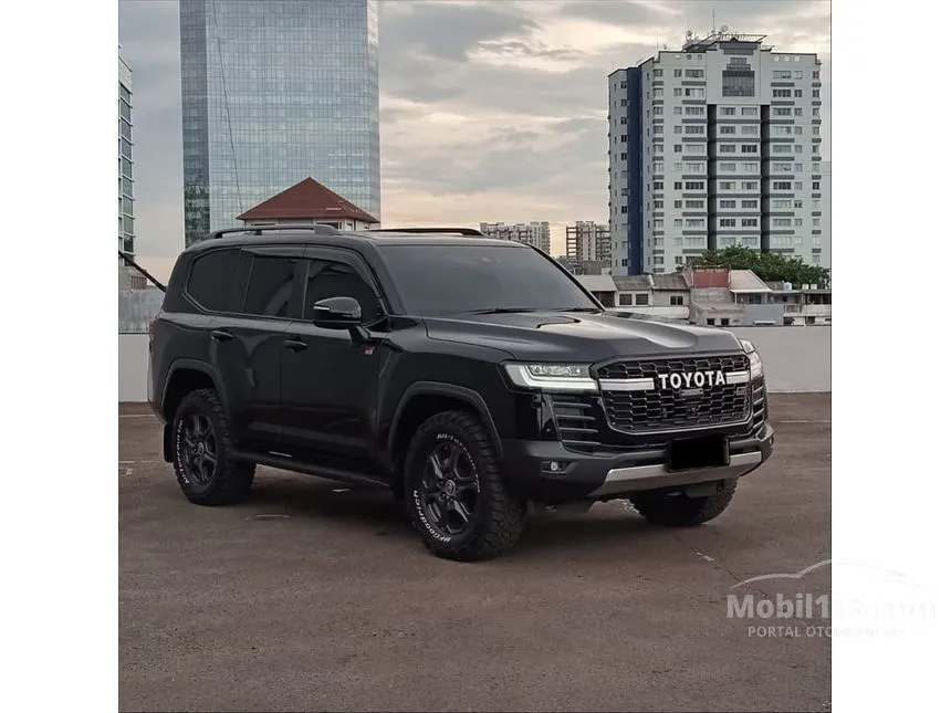 2026 Toyota Land Cruiser 300 GR-S SUV