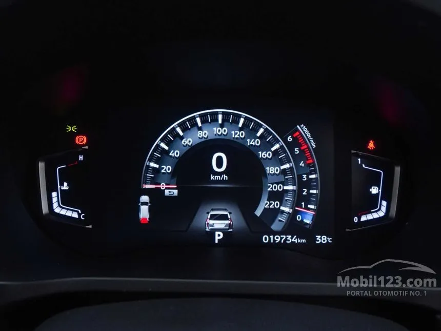 2021 Mitsubishi Pajero Sport Dakar SUV